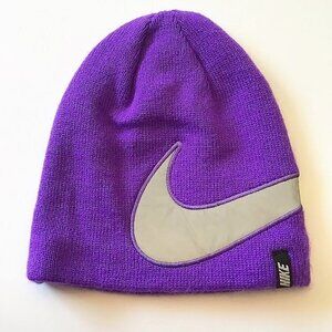 NIKE PURPLE SWOOSH BEANIE HAT